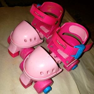 Toddlers AVIGO beginners adjustible Roller Skates